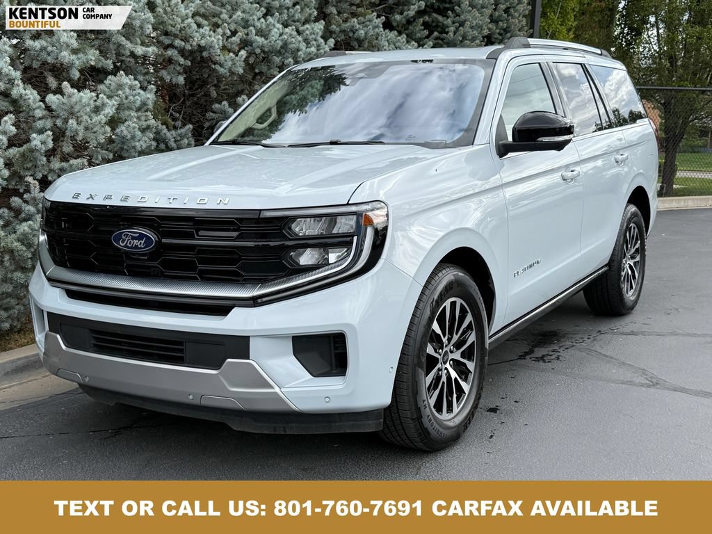 Used 2025 Ford Expedition Platinum AWD/4WD image 2