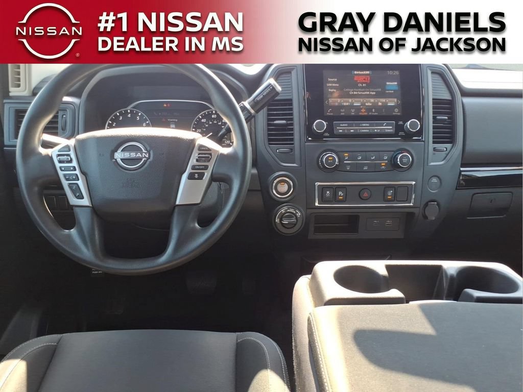 Used 2024 Nissan Titan SV AWD/4WD image 8