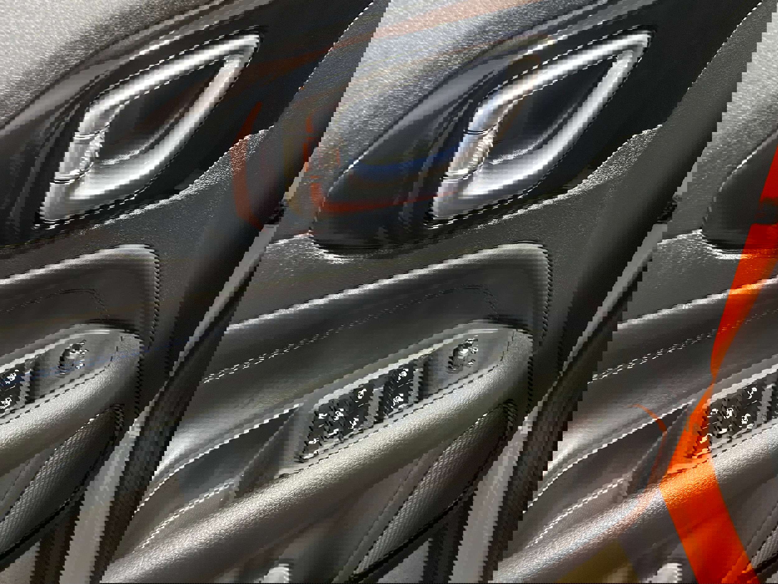 New 2026 Jeep Compass Latitude image 9