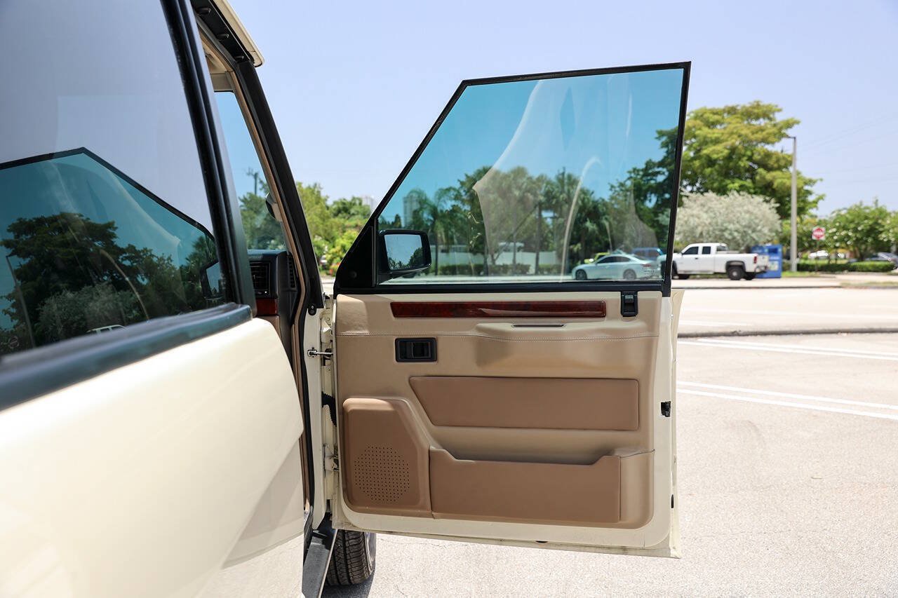 Used 1995 Land Rover Range Rover County AWD/4WD image 25