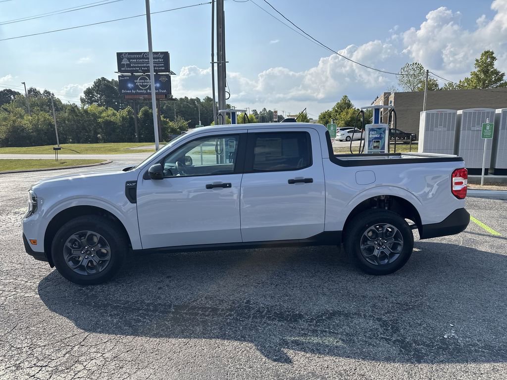 New 2025 Ford Maverick XLT w/ XLT Luxury Package image 6