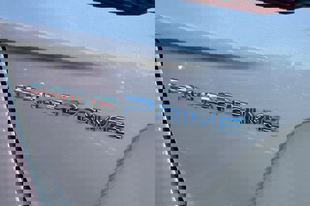 Used 2019 Toyota Prius Prime Premium image 32