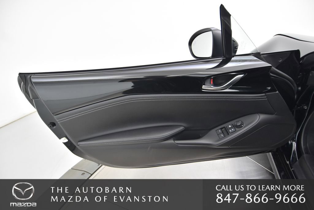 New 2025 MAZDA MX-5 Miata Club w/ Weather Package image 36