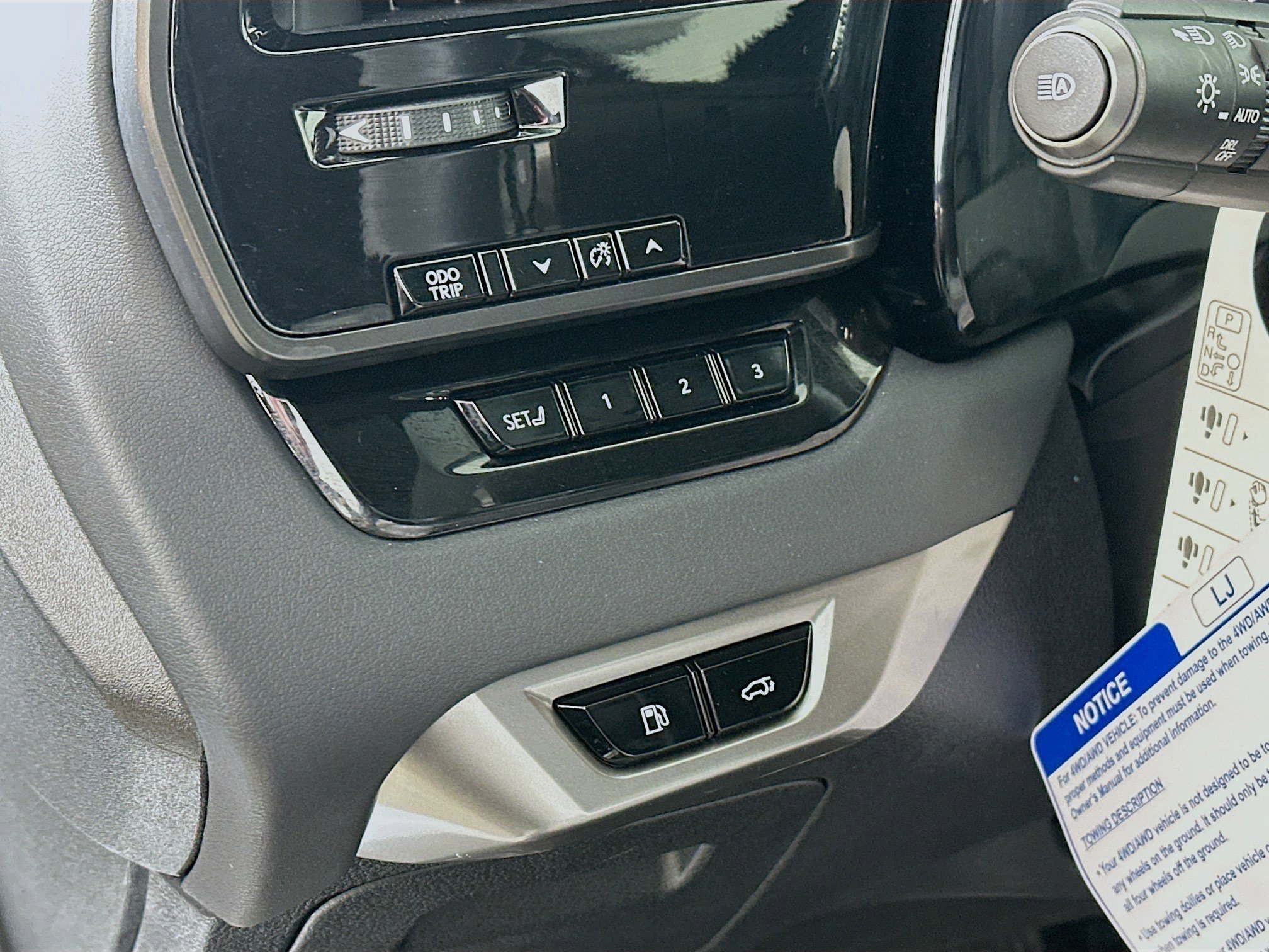 Certified 2025 Lexus RX 350 F Sport w/ Convenience Package image 10