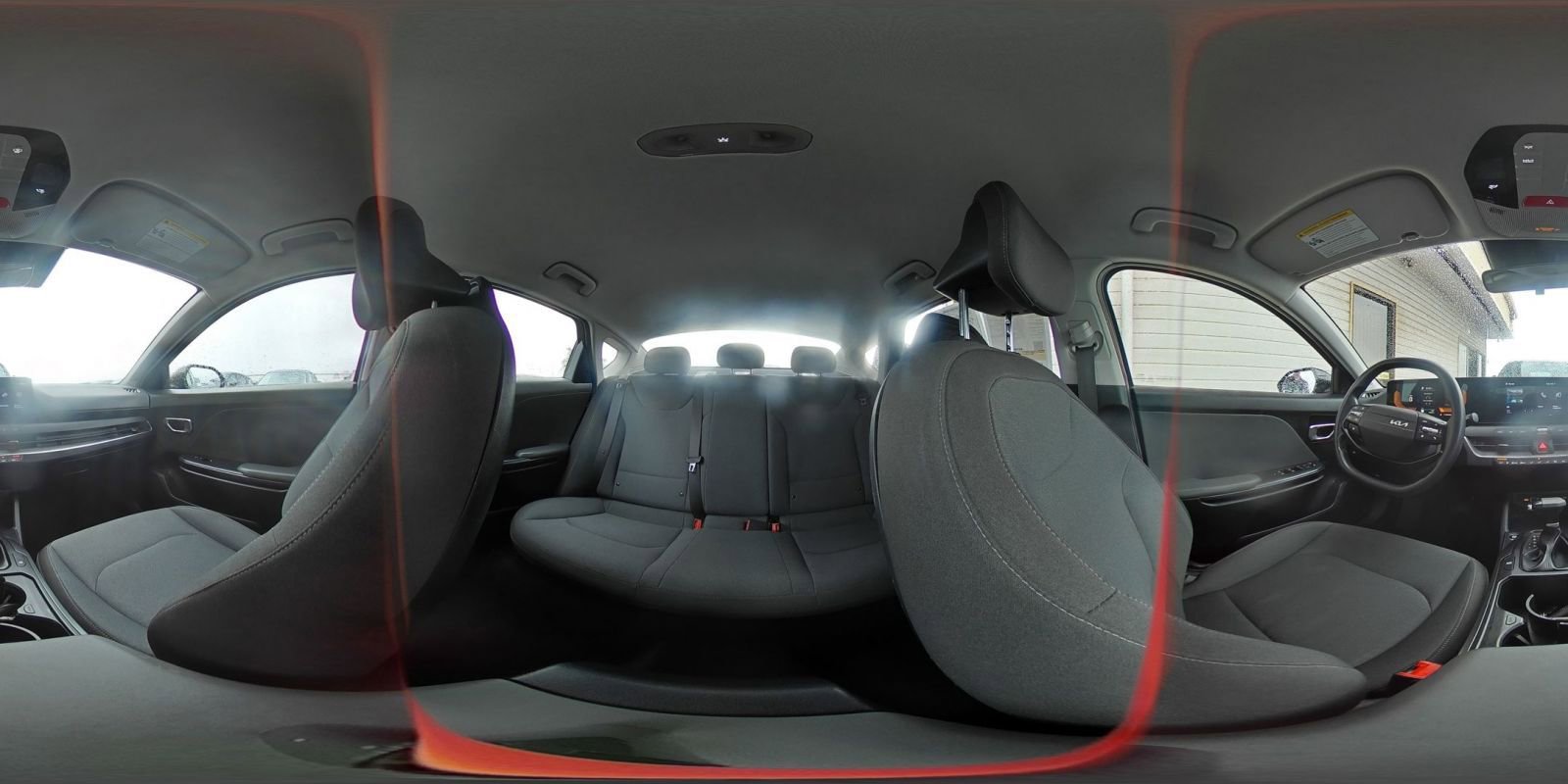 Used 2025 Kia K4 LXS image 41