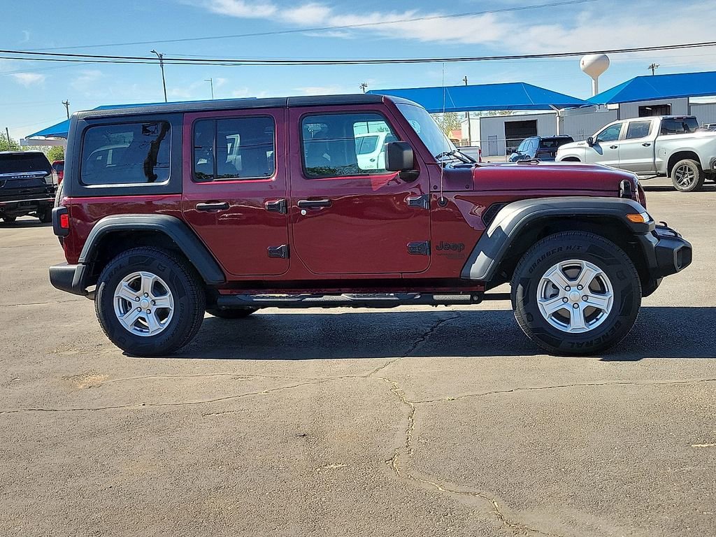 Used 2021 Jeep Wrangler Unlimited Sport AWD/4WD image 5
