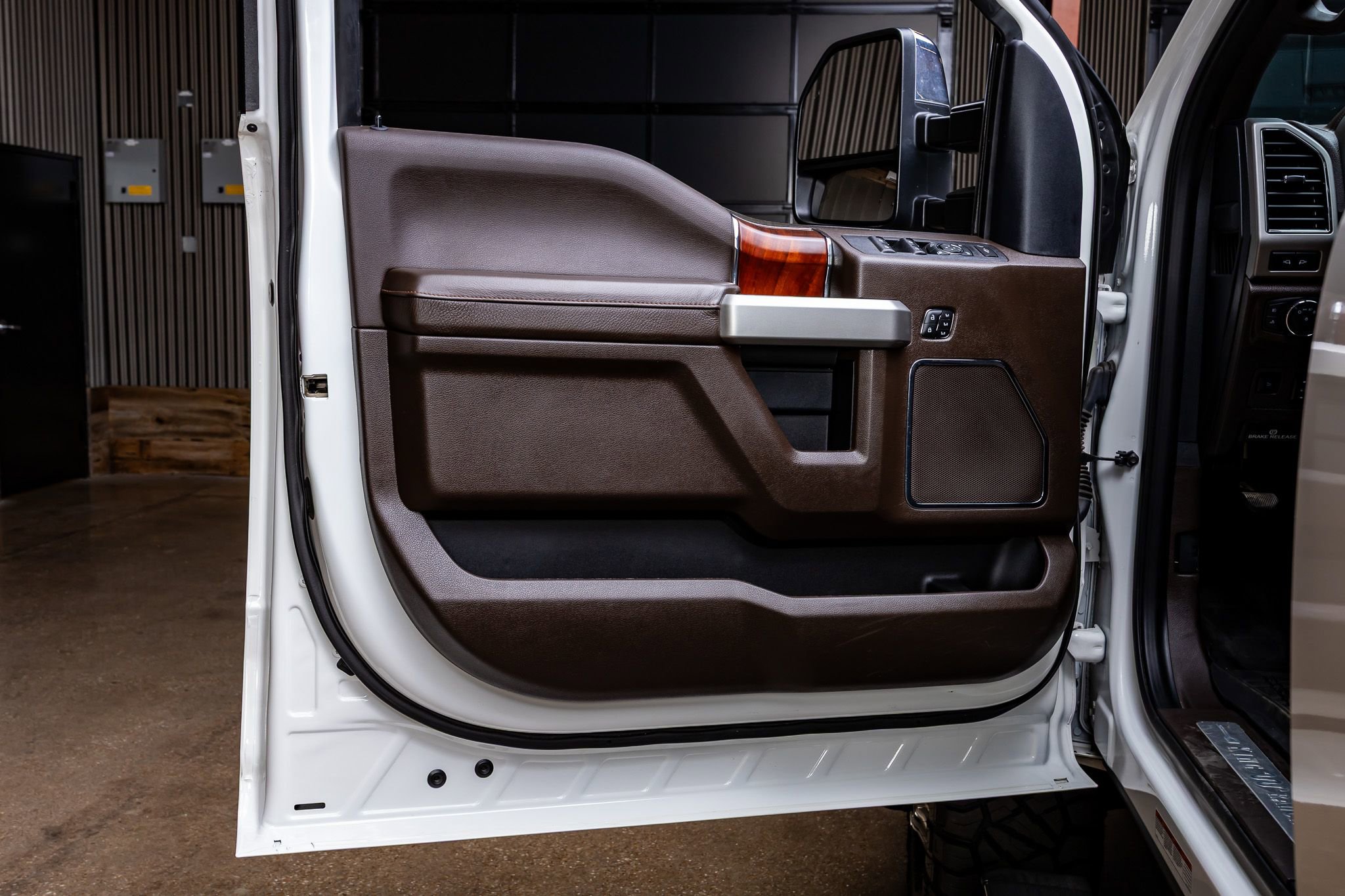 Used 2022 Ford F450 King Ranch w/ King Ranch Ultimate Package image 35