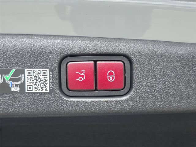 New 2026 Mercedes-Benz E 53 AMG e 4MATIC Sedan image 7