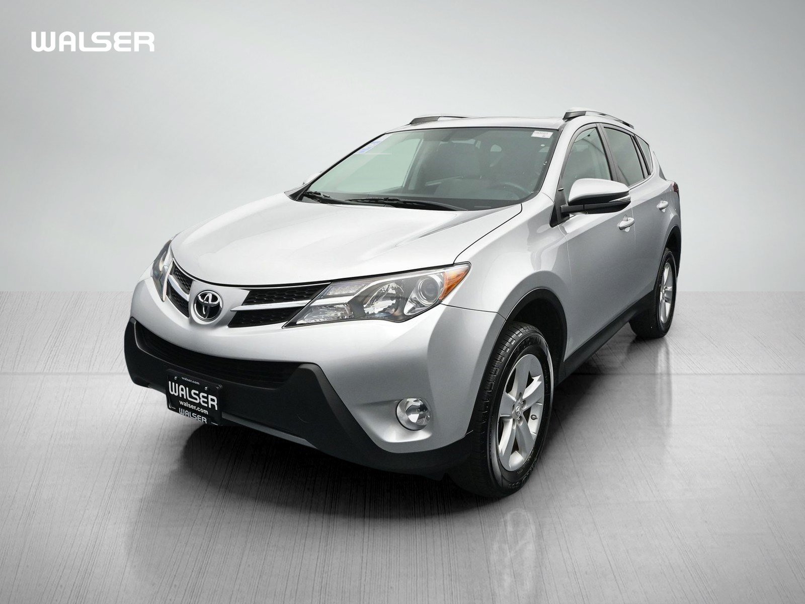 Used 2014 Toyota RAV4 XLE AWD/4WD image 1