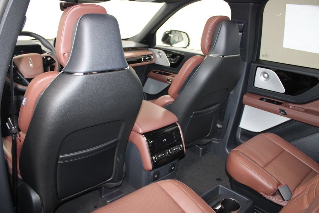 New 2026 Lincoln Aviator Reserve AWD/4WD image 27