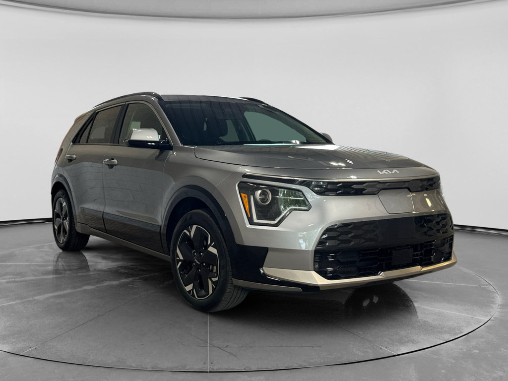 Used 2024 Kia Niro Wind FWD image 41