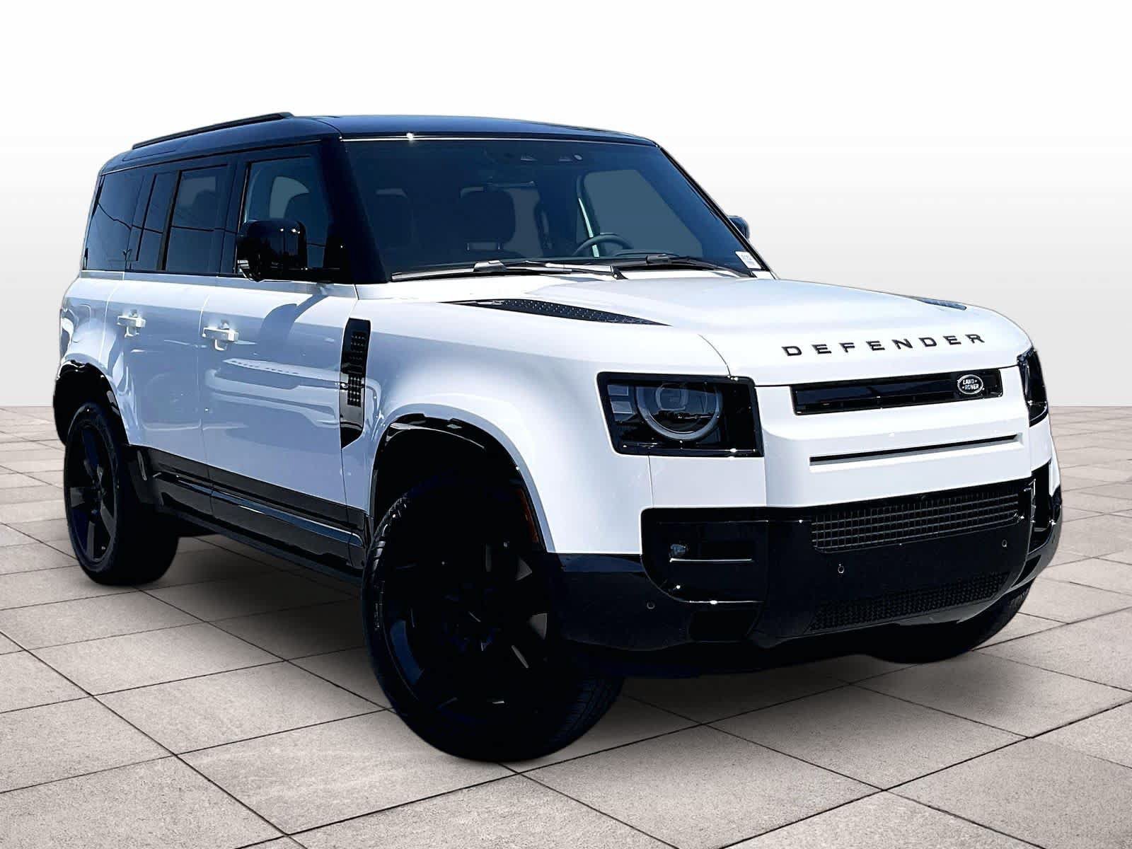 New 2026 Land Rover Defender 110 X-Dynamic SE AWD/4WD image 2