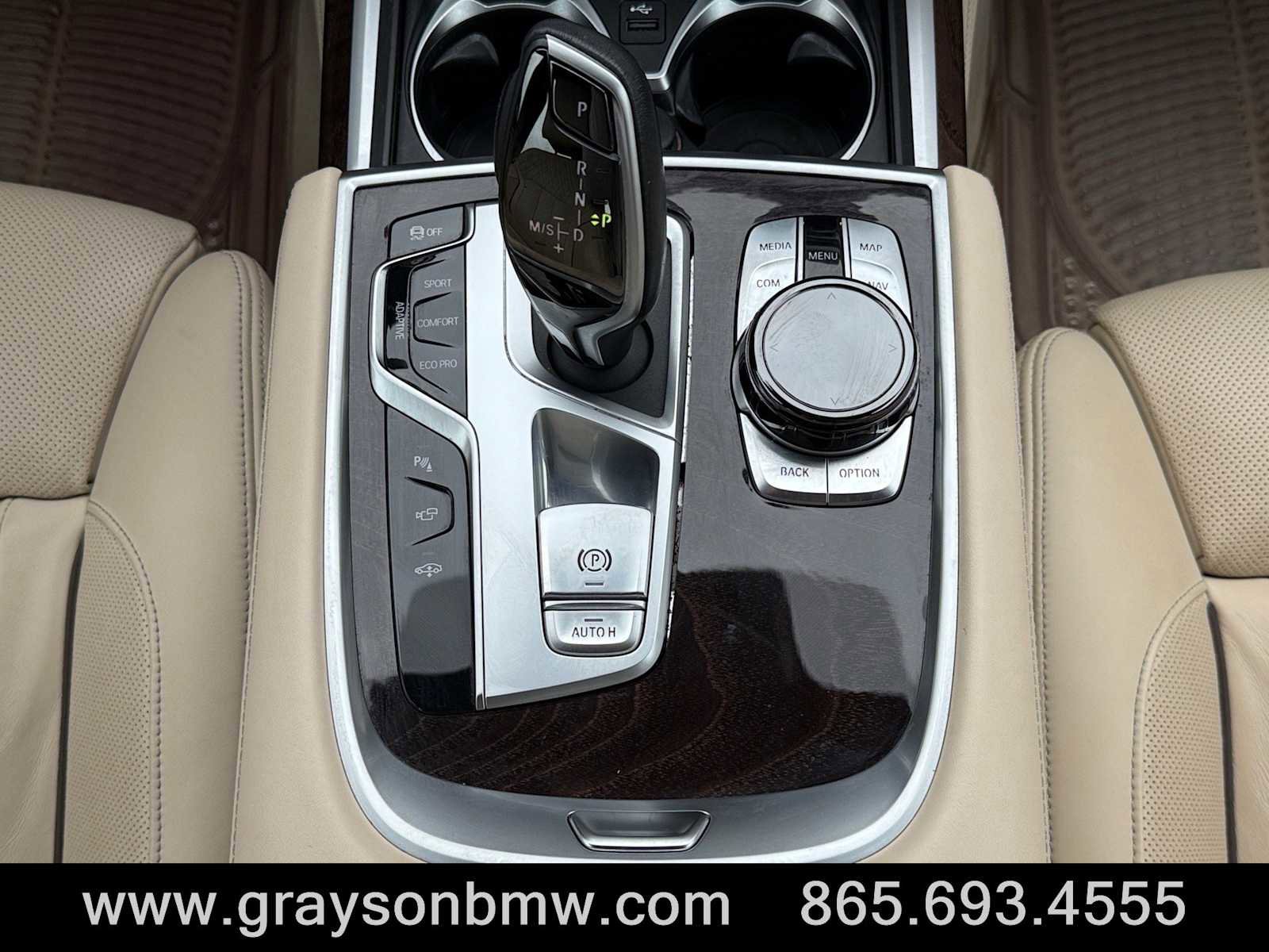 Used 2020 BMW 750i xDrive w/ Executive Package image 21