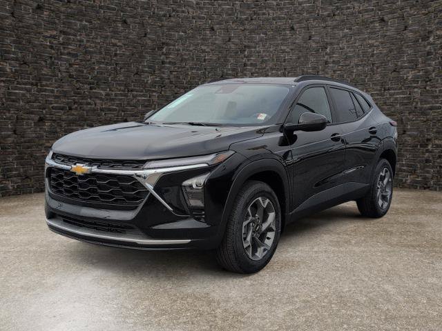 New 2026 Chevrolet Trax LT w/ LT Convenience Package FWD image 6