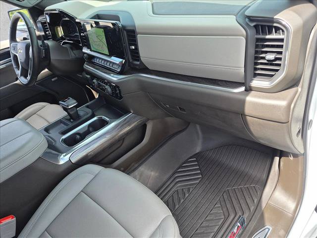 Used 2025 Chevrolet Silverado 1500 LTZ AWD/4WD image 20