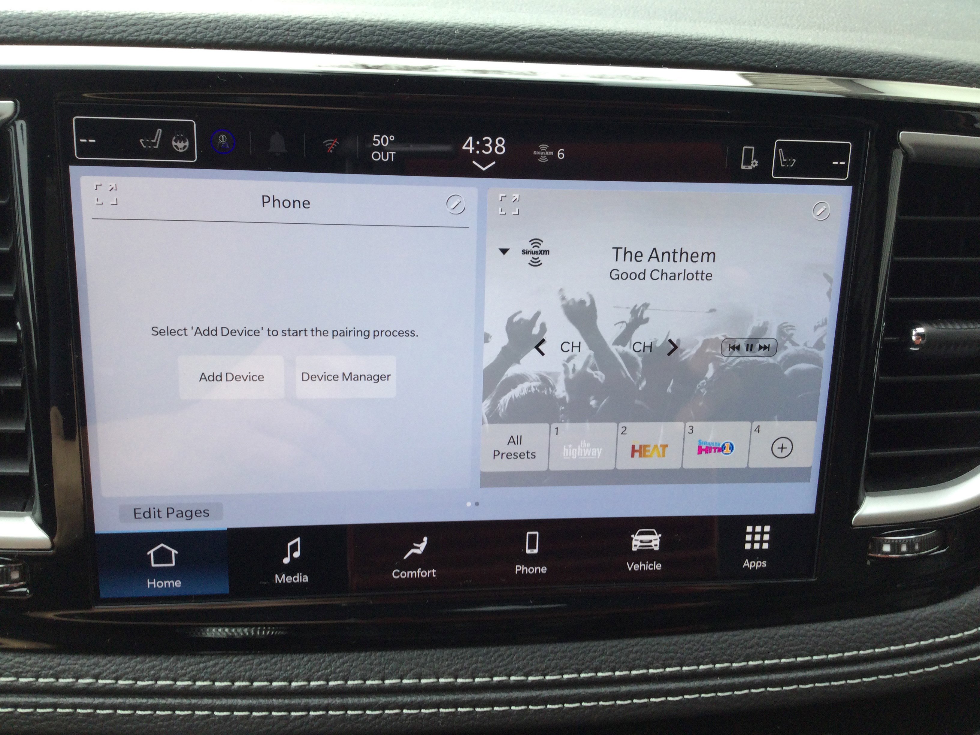 New 2026 Chrysler Pacifica Select image 9
