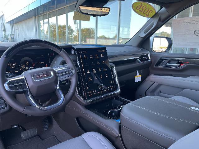 New 2026 GMC Yukon Elevation image 2