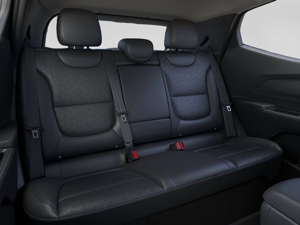 New 2027 Chevrolet Bolt LT w/ Comfort Package FWD image 19