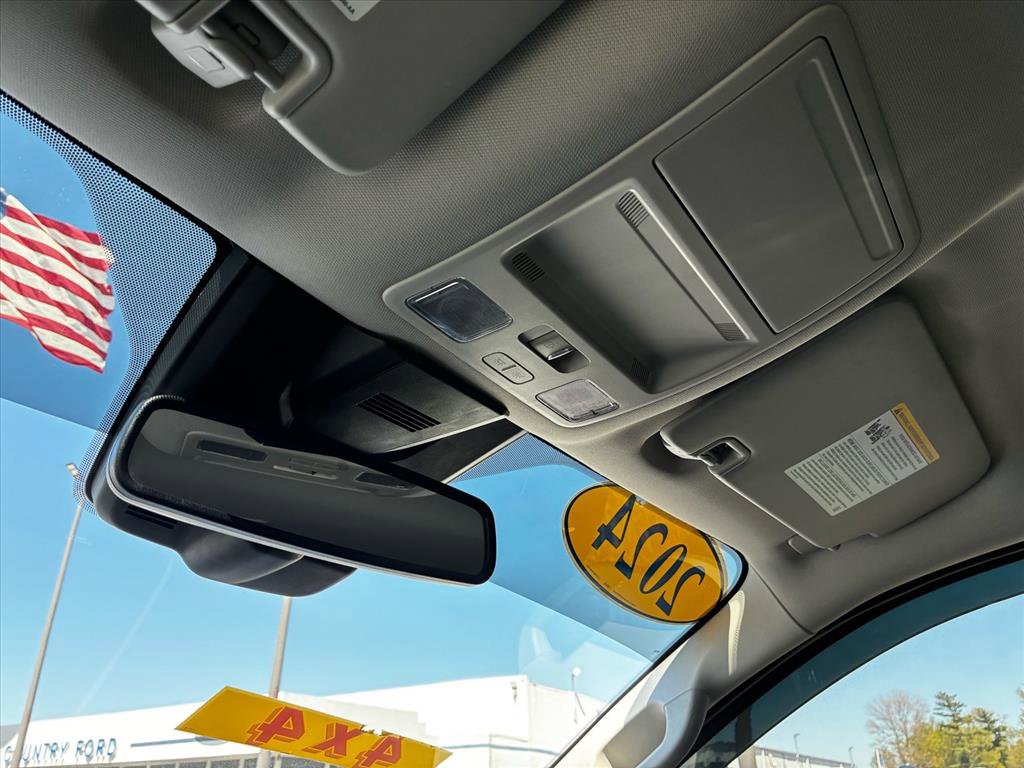 Used 2024 Ford Ranger Lariat w/ Advanced Towing Package image 11