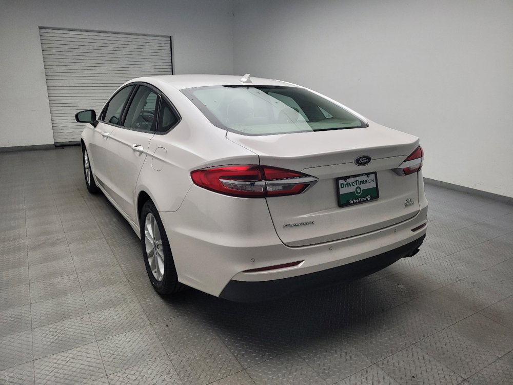 Used 2020 Ford Fusion SE FWD image 5