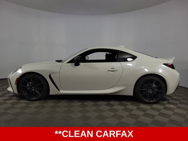 Used 2025 Toyota GR86 Premium RWD image 5