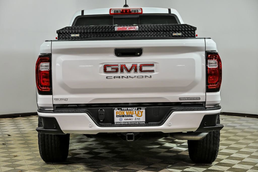 Used 2024 GMC Canyon Elevation w/ Elevation Premium Package AWD/4WD image 7