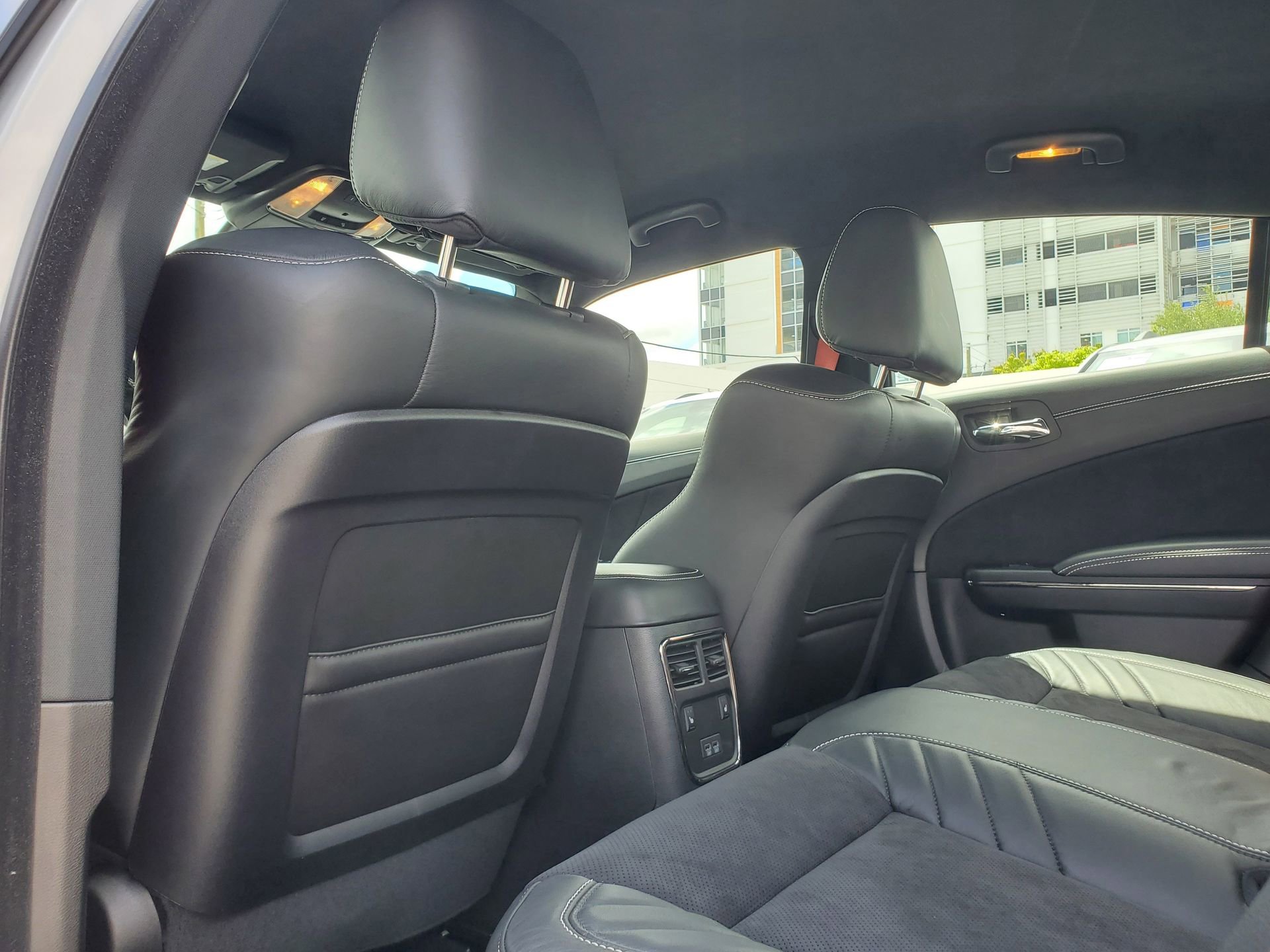 Used 2021 Dodge Charger SRT Hellcat RWD image 10