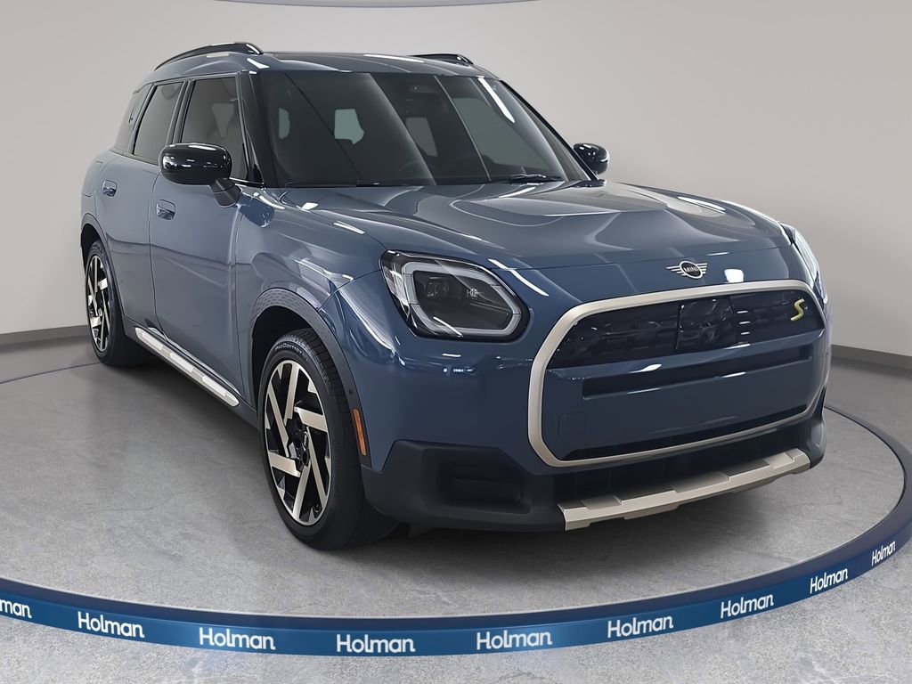 Used 2025 MINI Cooper Countryman SE image 4