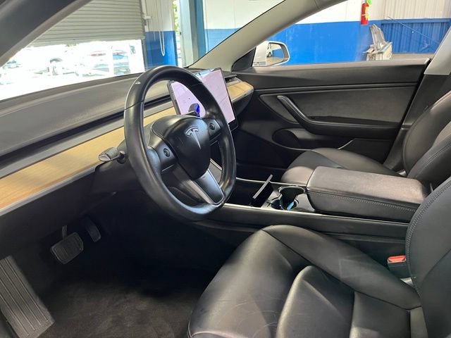 Used 2018 Tesla Model 3 Long Range RWD image 21