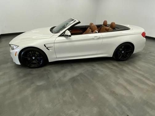 Used 2016 BMW M4 Convertible RWD image 4