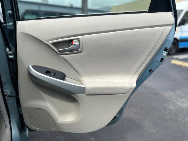 Used 2015 Toyota Prius Three image 23