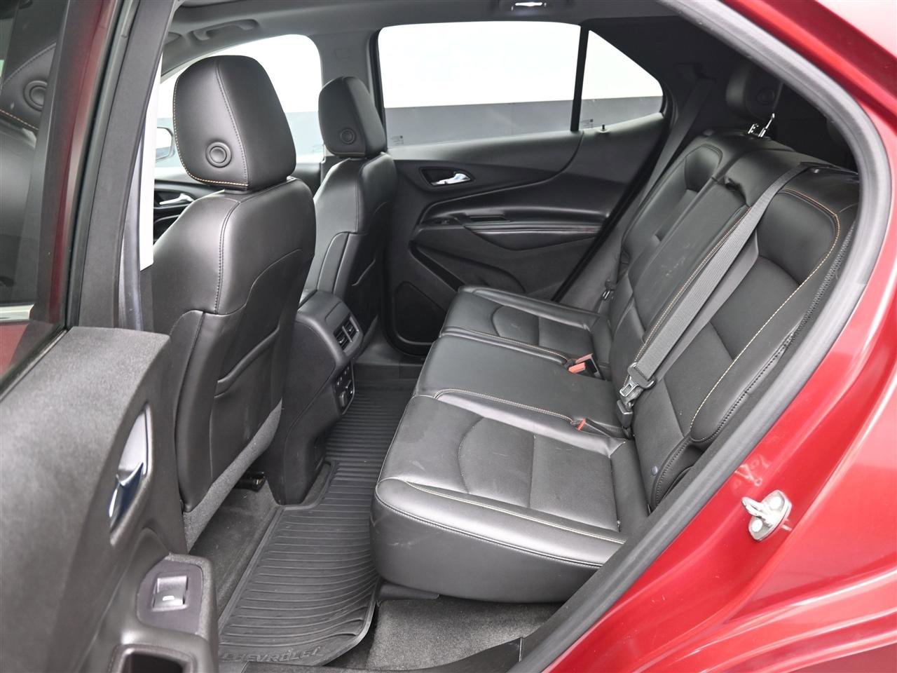 Used 2018 Chevrolet Equinox Premier AWD/4WD image 11