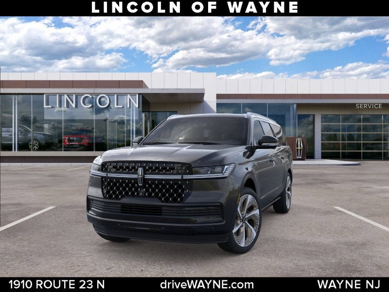 New 2026 Lincoln Navigator L Black Label AWD/4WD image 2
