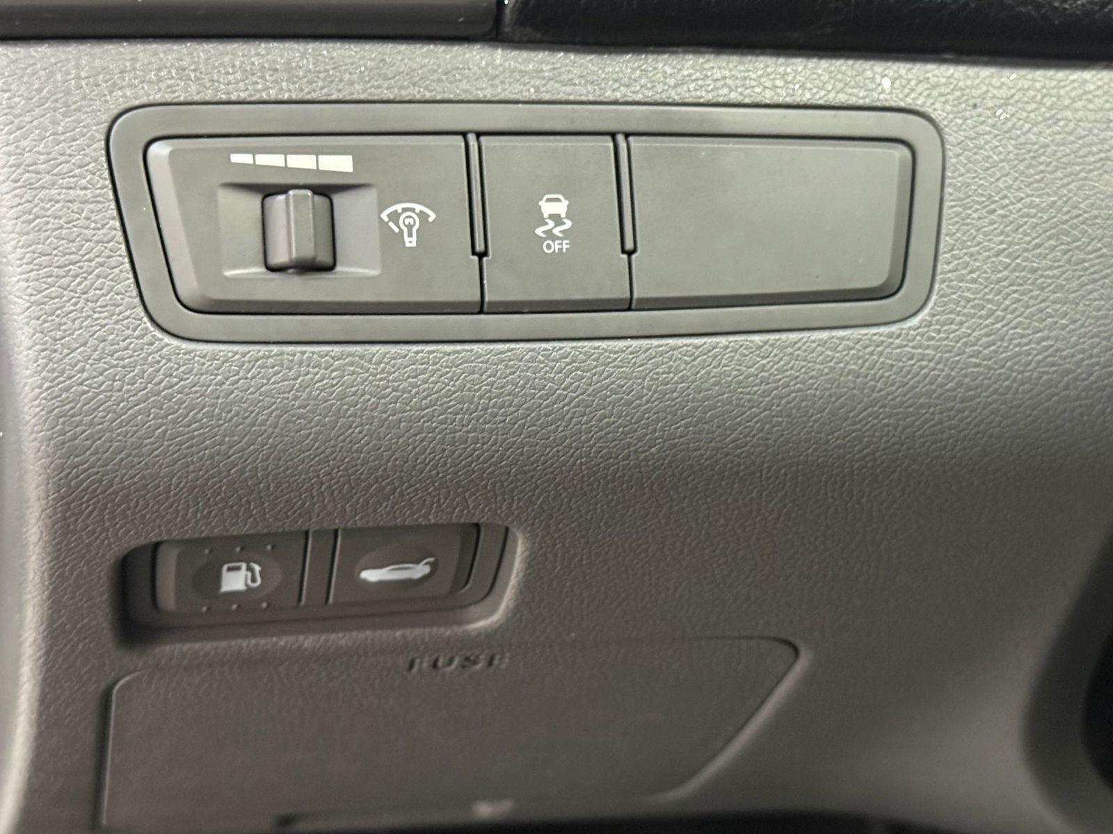 Used 2013 Hyundai Sonata Hybrid image 26