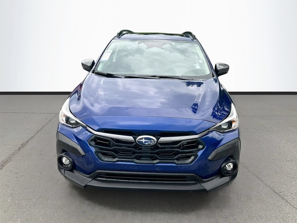 Used 2024 Subaru Crosstrek 2.0i Premium AWD/4WD image 2