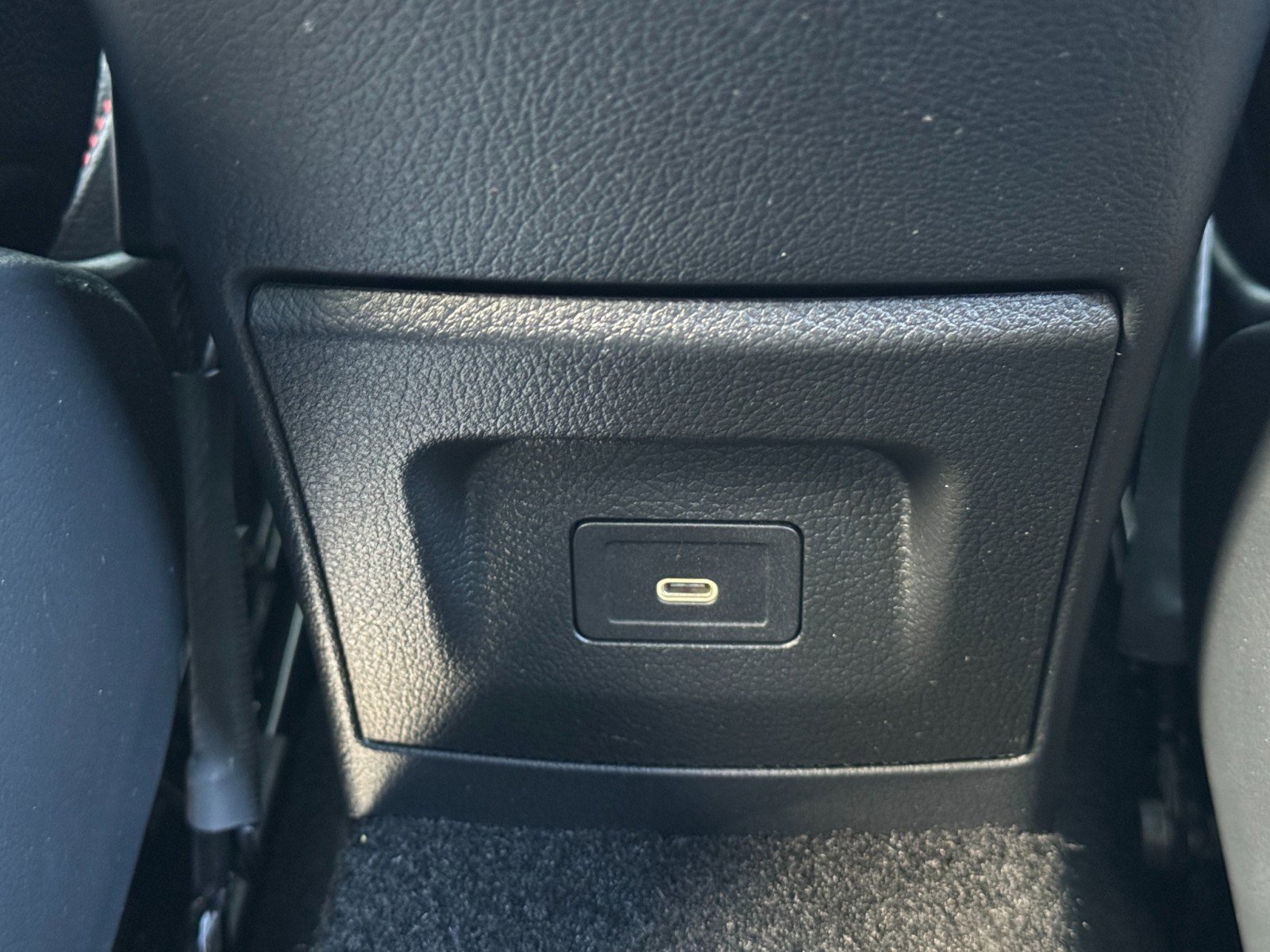 Used 2024 Mercedes-Benz CLA 250 4MATIC image 38