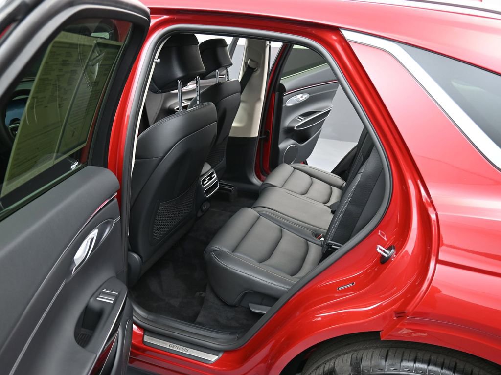 Used 2026 Genesis GV70 2.5T image 10
