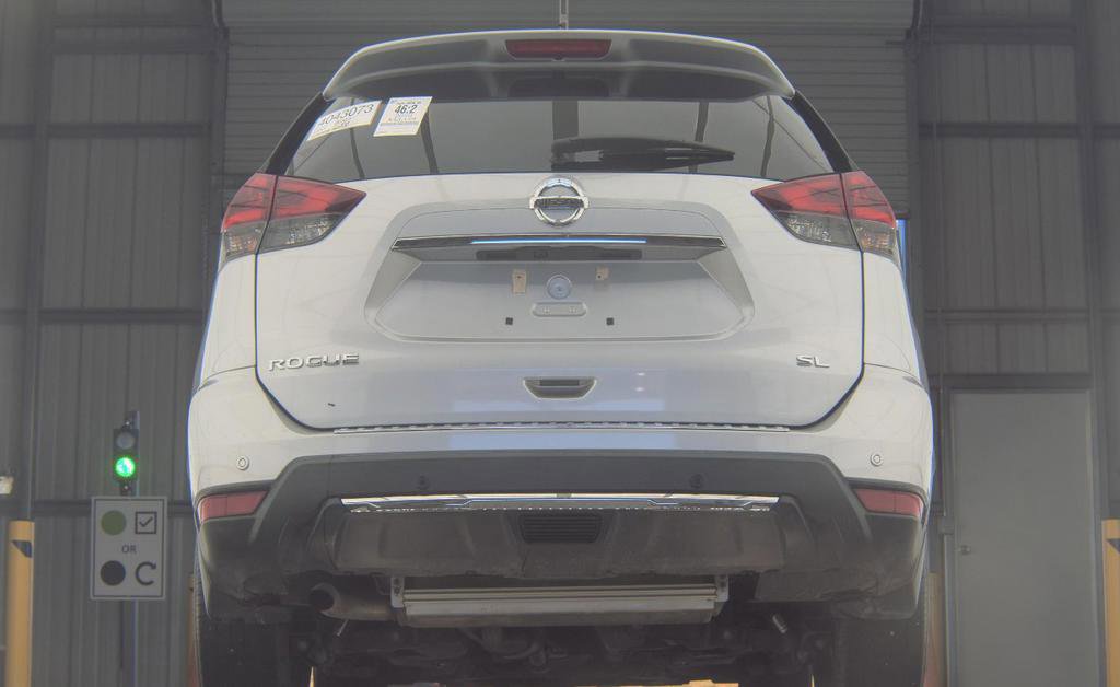 Used 2020 Nissan Rogue SL w/ Premium Package FWD image 7