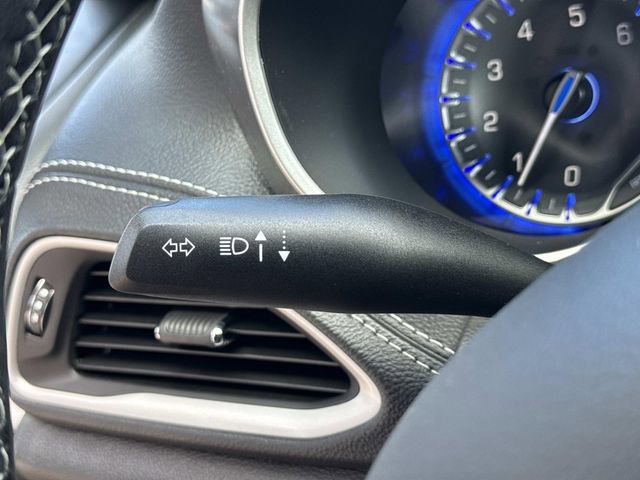 New 2026 Chrysler Pacifica Select FWD image 35