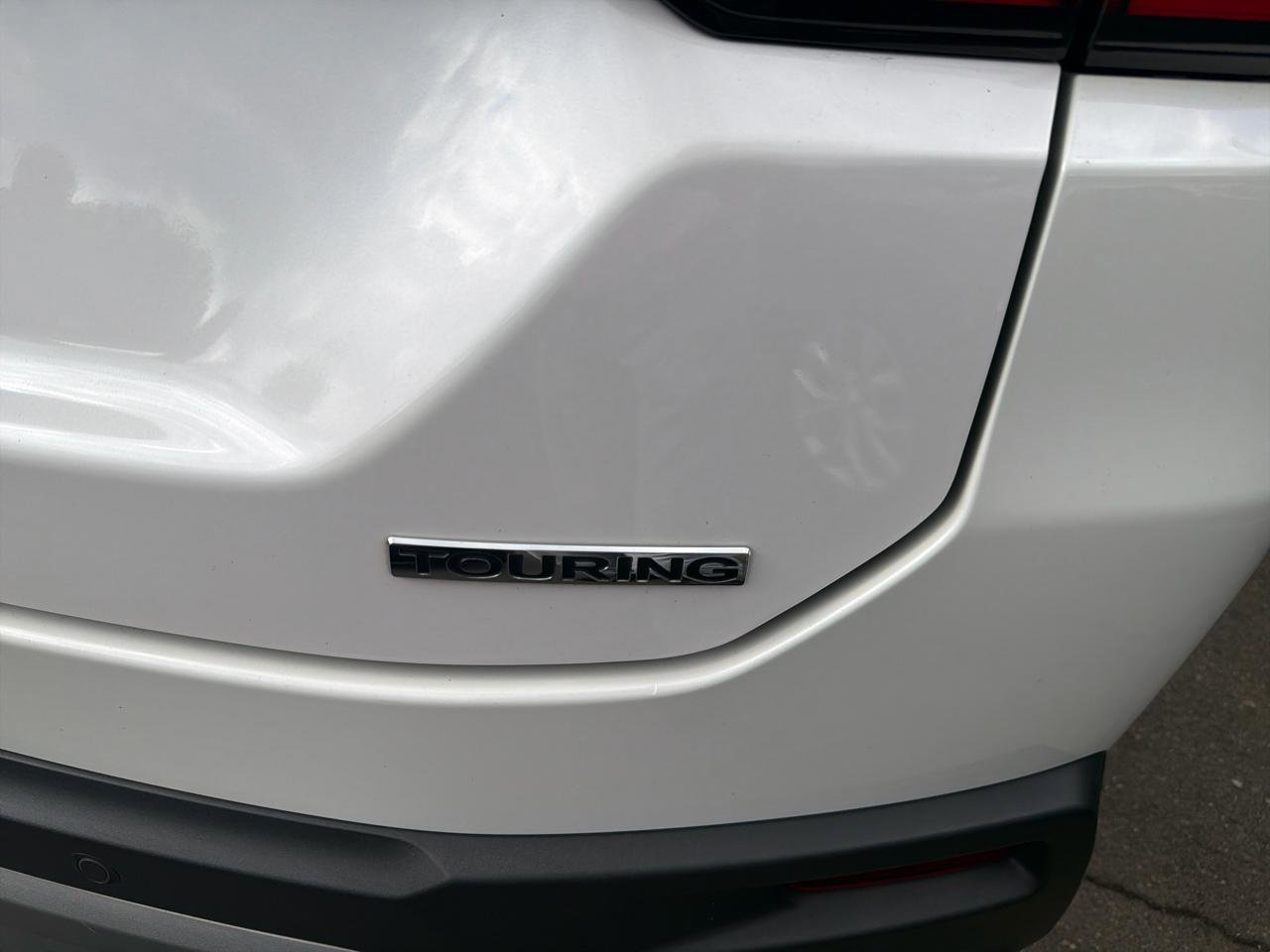 Used 2024 Honda Pilot Touring image 8