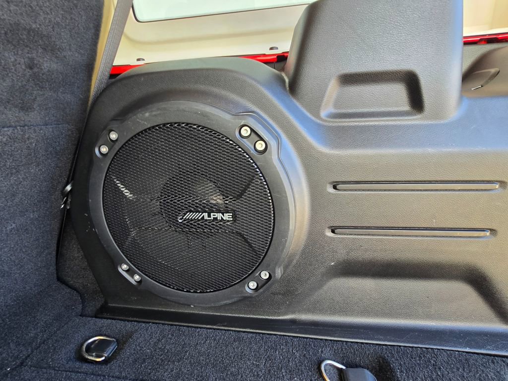 Used 2018 Jeep Wrangler Unlimited Rubicon image 33