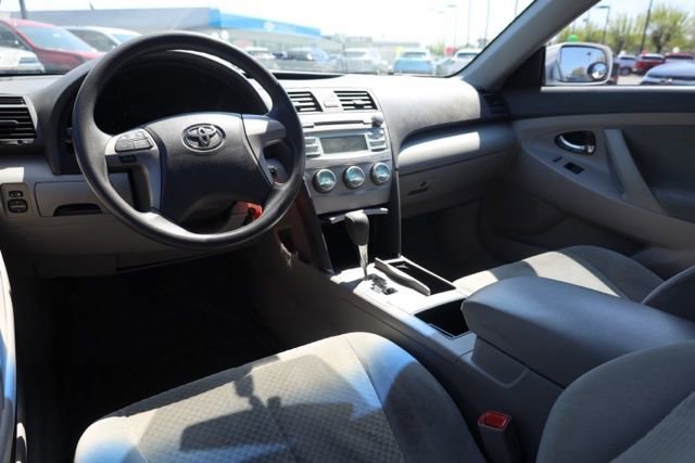 Used 2009 Toyota Camry LE image 27