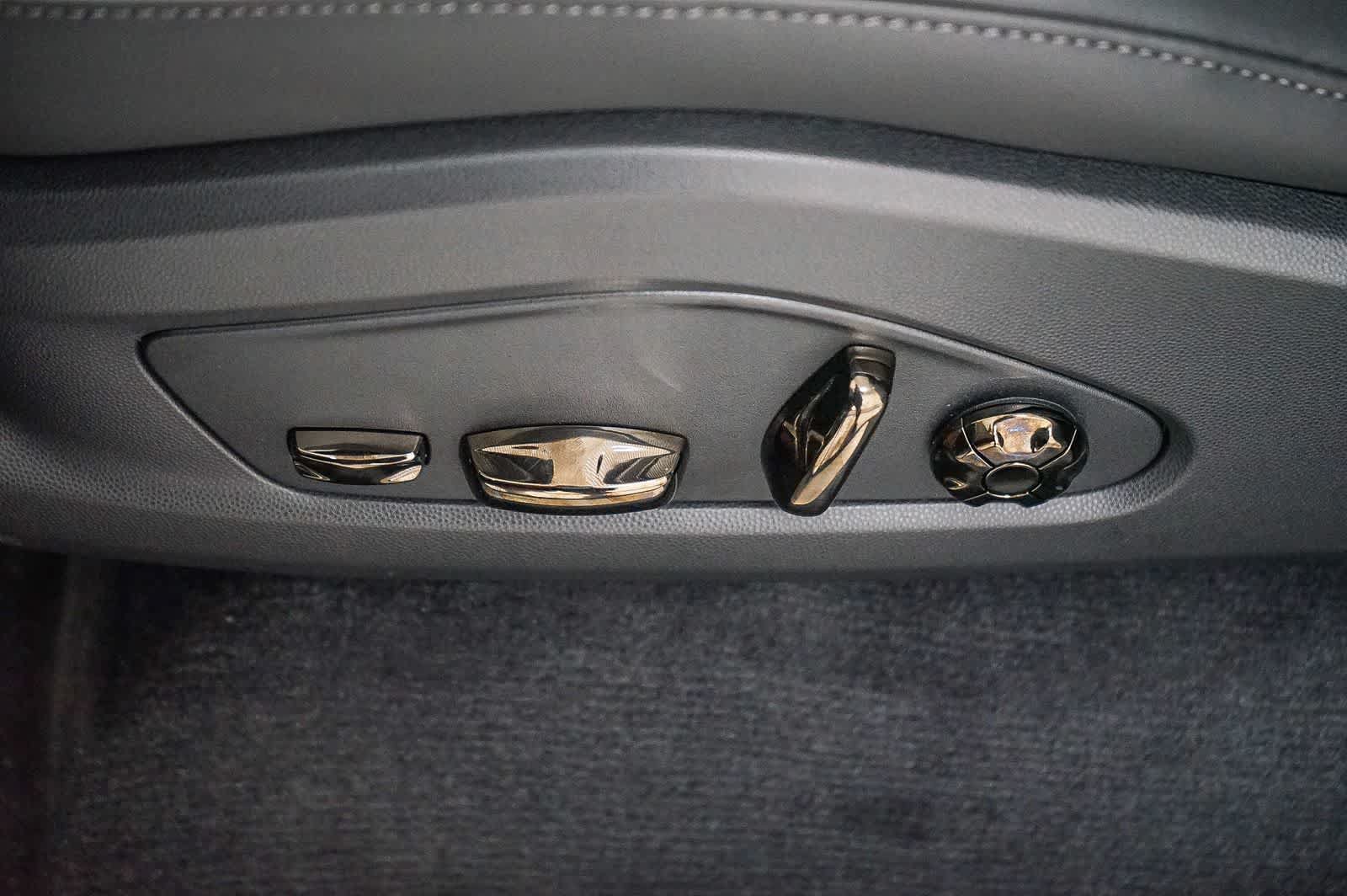 New 2026 Porsche Cayenne Electric Coupe AWD/4WD image 26