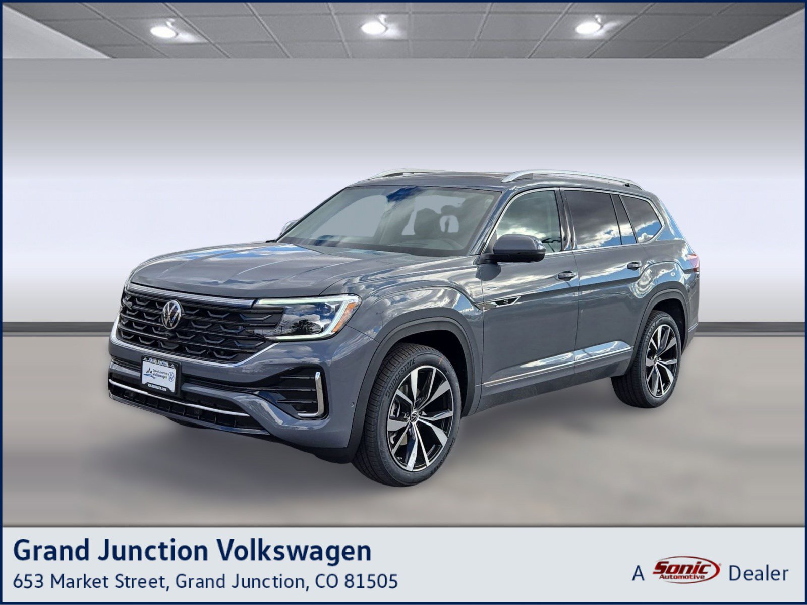 New 2026 Volkswagen Atlas SEL Premium R-Line image 1