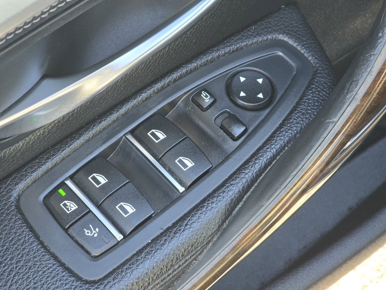 Used 2017 BMW 330i Gran Turismo xDrive image 27