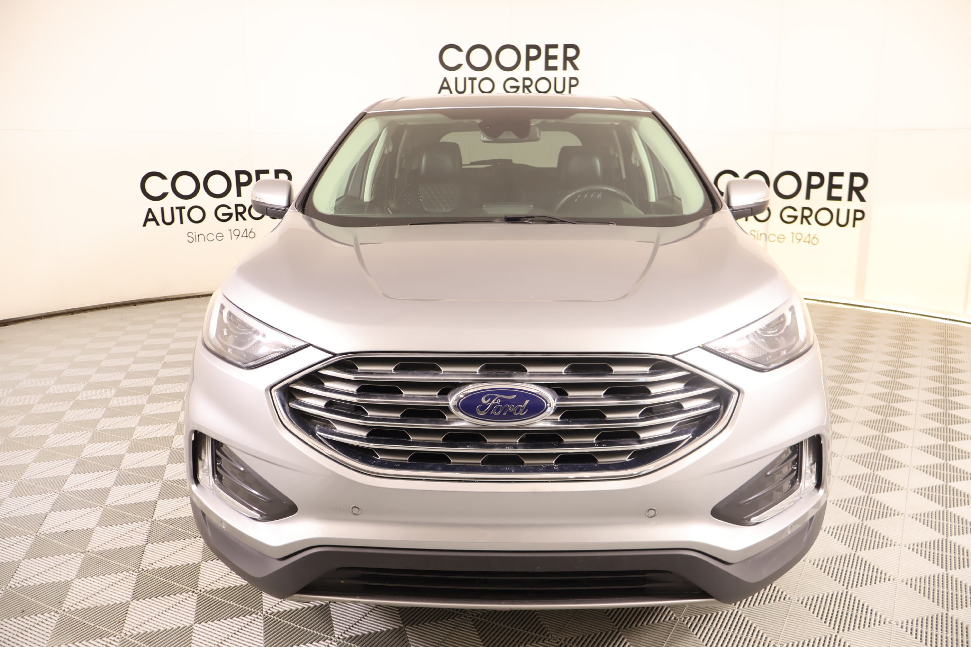 Used 2024 Ford Edge Titanium AWD/4WD image 9