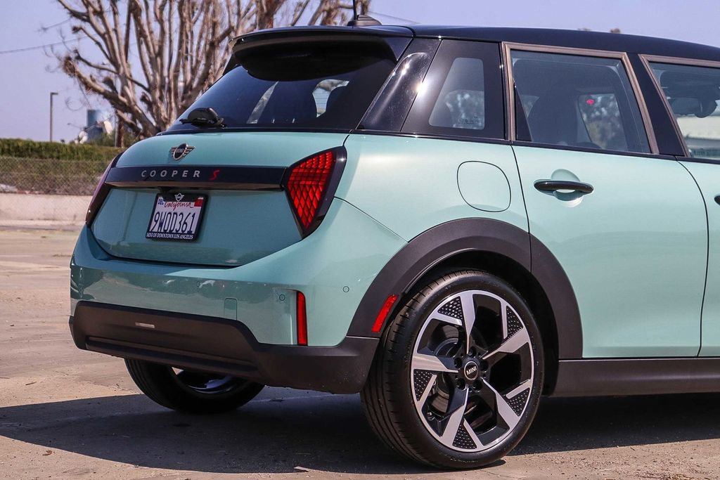 Used 2026 MINI Cooper S FWD image 12