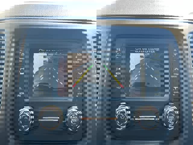 Used 2018 Jeep Compass Latitude image 33