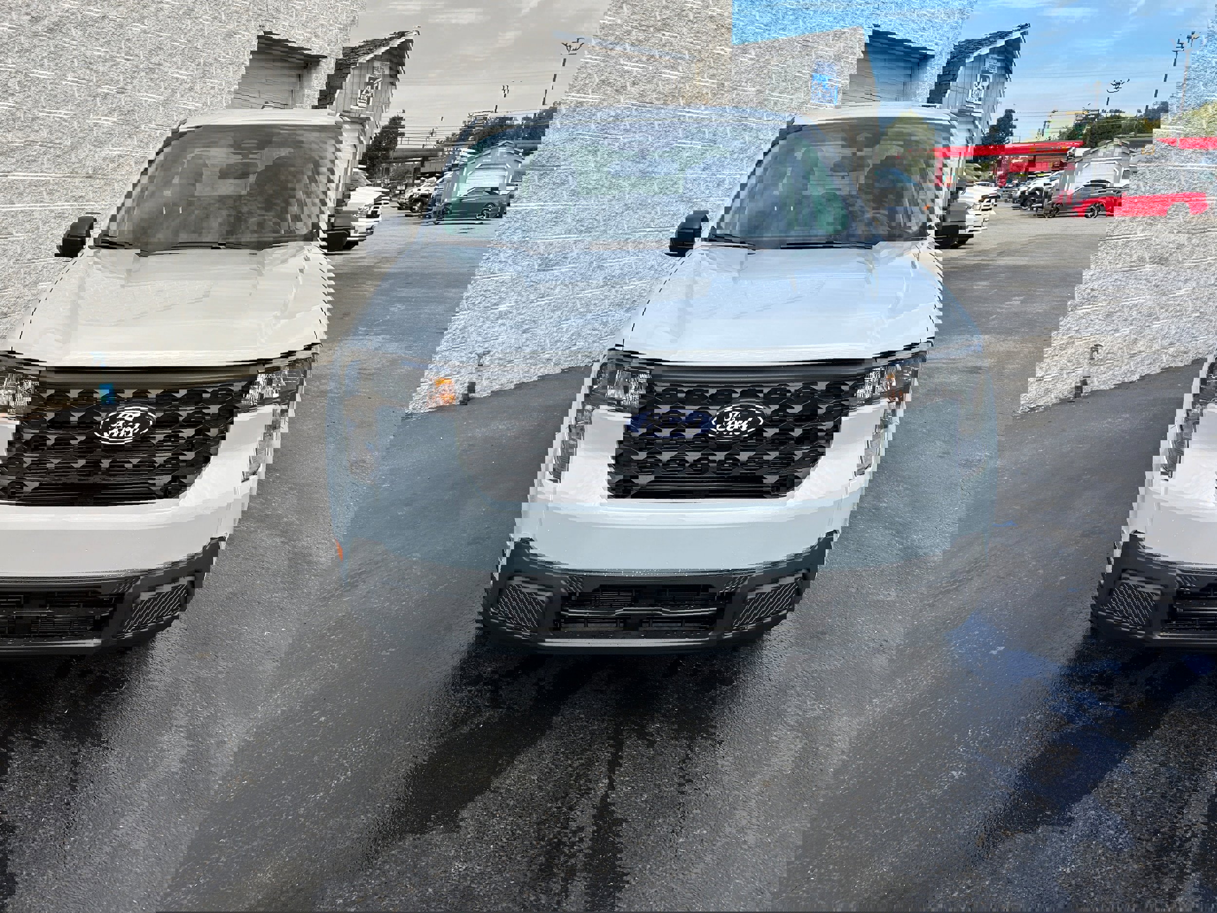 New 2025 Ford Maverick XL image 24