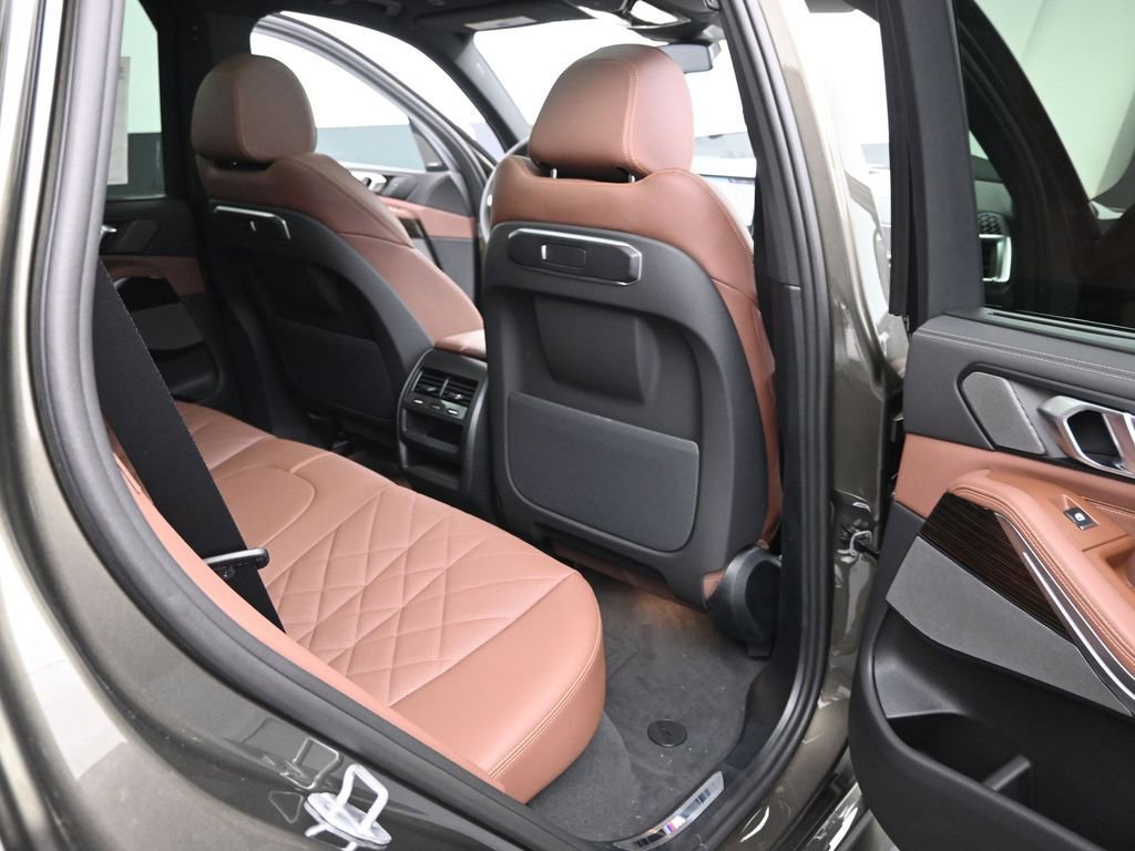 New 2026 BMW X5 xDrive50e AWD/4WD image 29